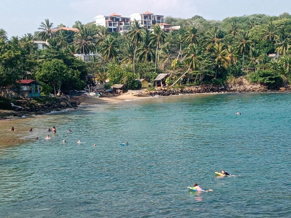 Surf Paradise Tangalle Εξωτερικό φωτογραφία