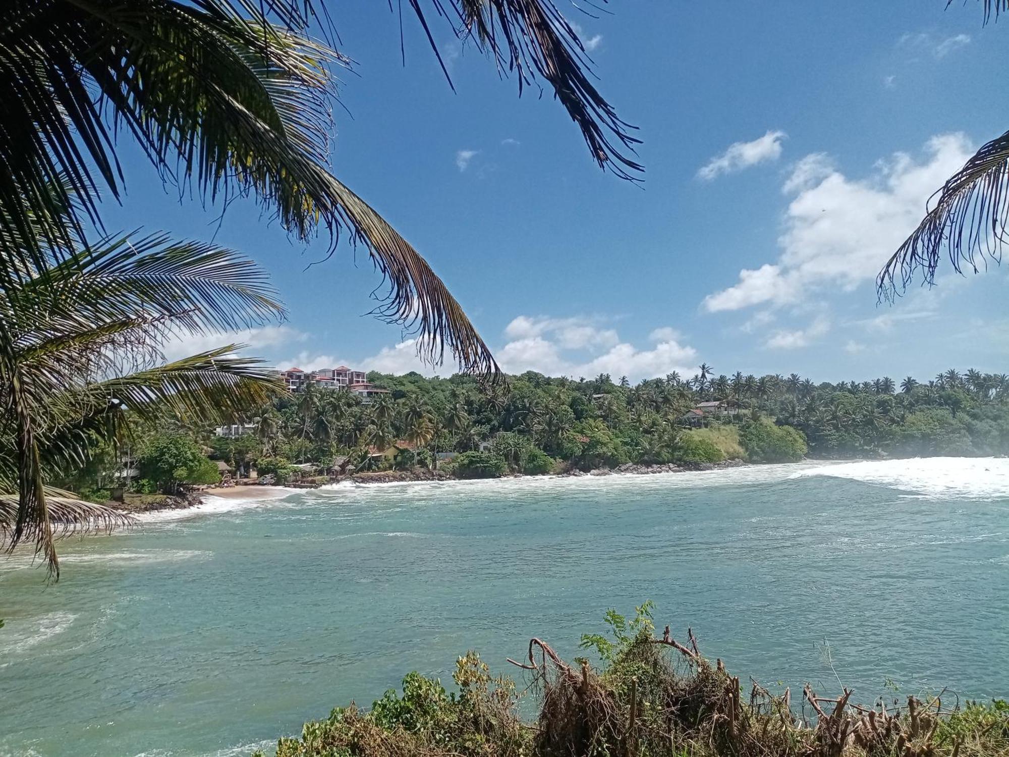 Surf Paradise Tangalle Εξωτερικό φωτογραφία